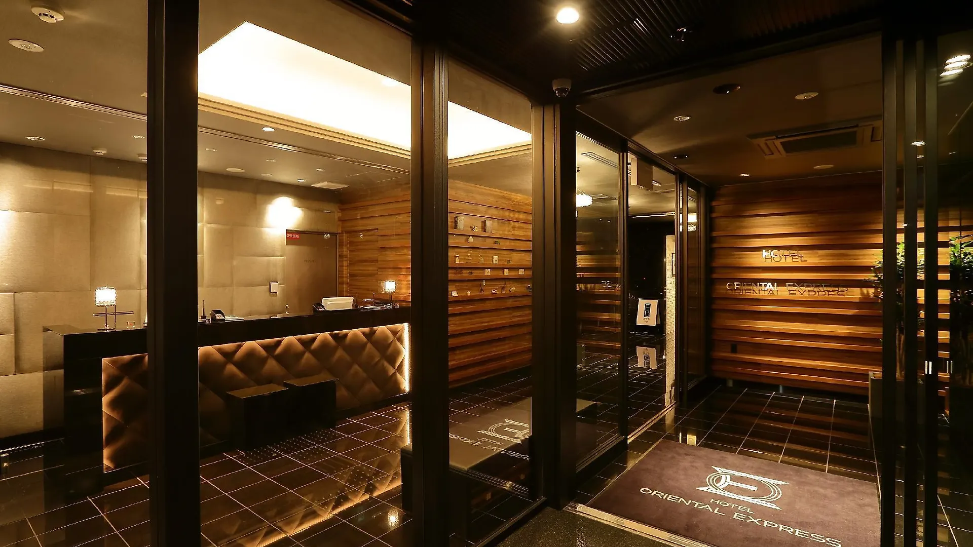 ***  Hotel Oriental Express Osaka Shinsaibashi Japon